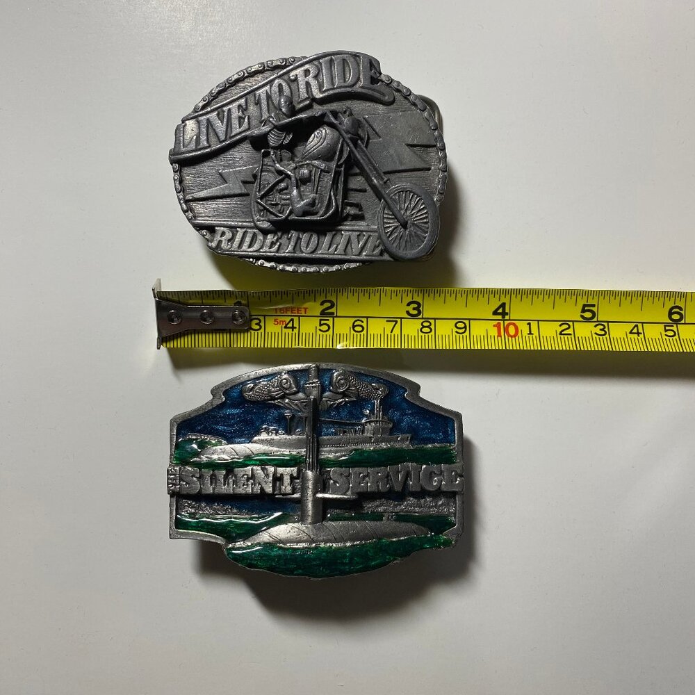 lot of 2 vintage 90s siskiyou belt buckle preowned